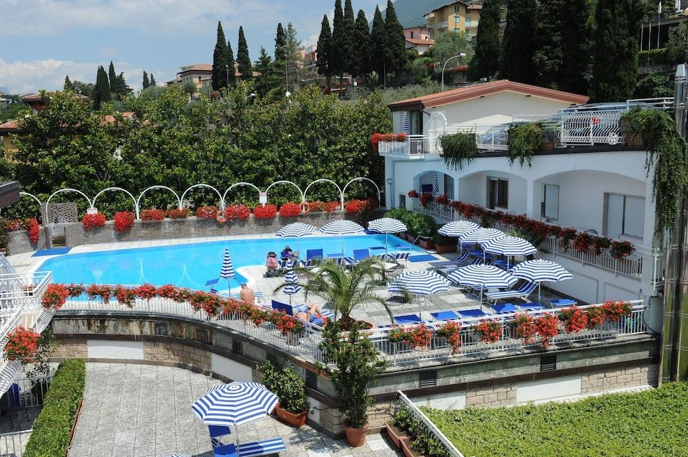 Hotel Excelsior Bay Malcesine Buitenkant foto