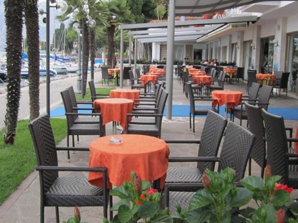 Hotel Excelsior Bay Malcesine Buitenkant foto